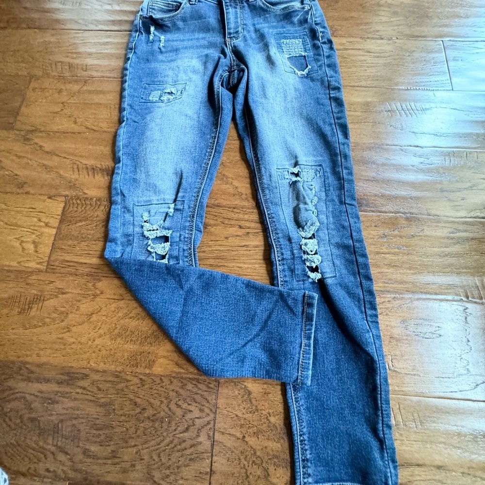 No Boundaries Distressed Skinny‎ Jeans